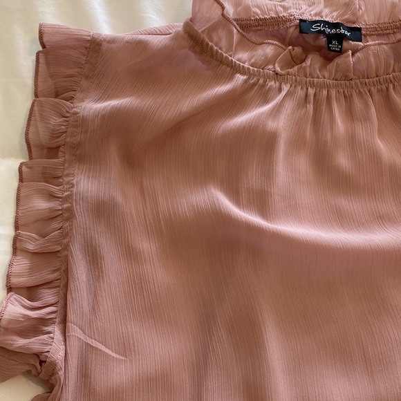 Sheer Ruffle Top- Size XL - Picture 2 of 2